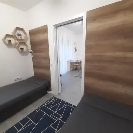 Daire Martinovics Apartman *